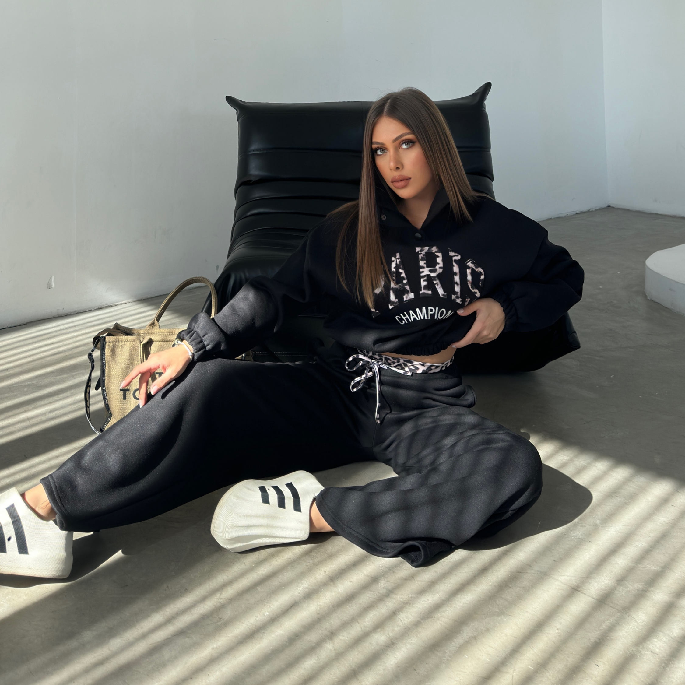 Спортен сет с леопардов десен