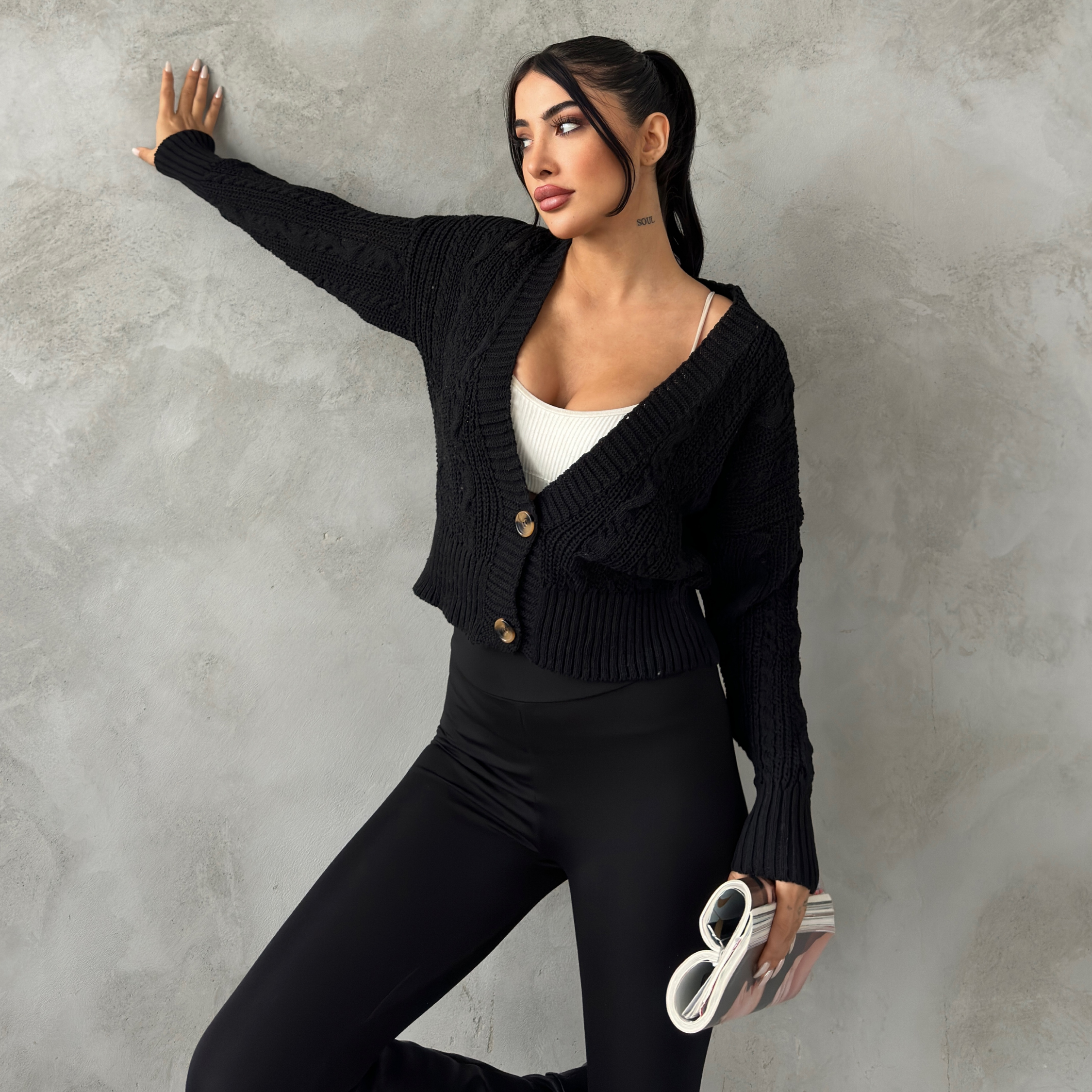 Плетена жилетка