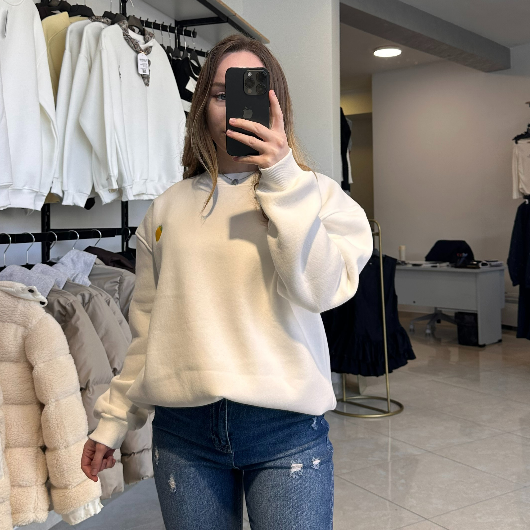 Суитчър с лимонов принт