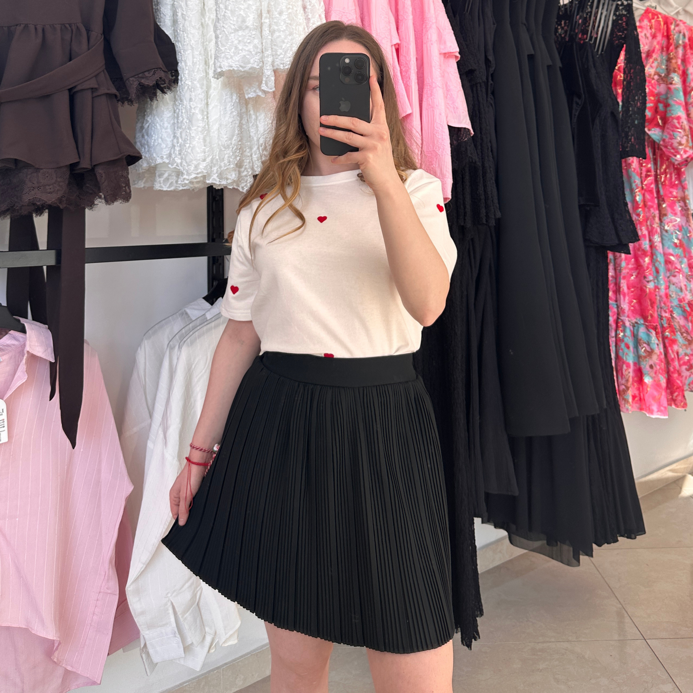 Плисирана пола с панталонки